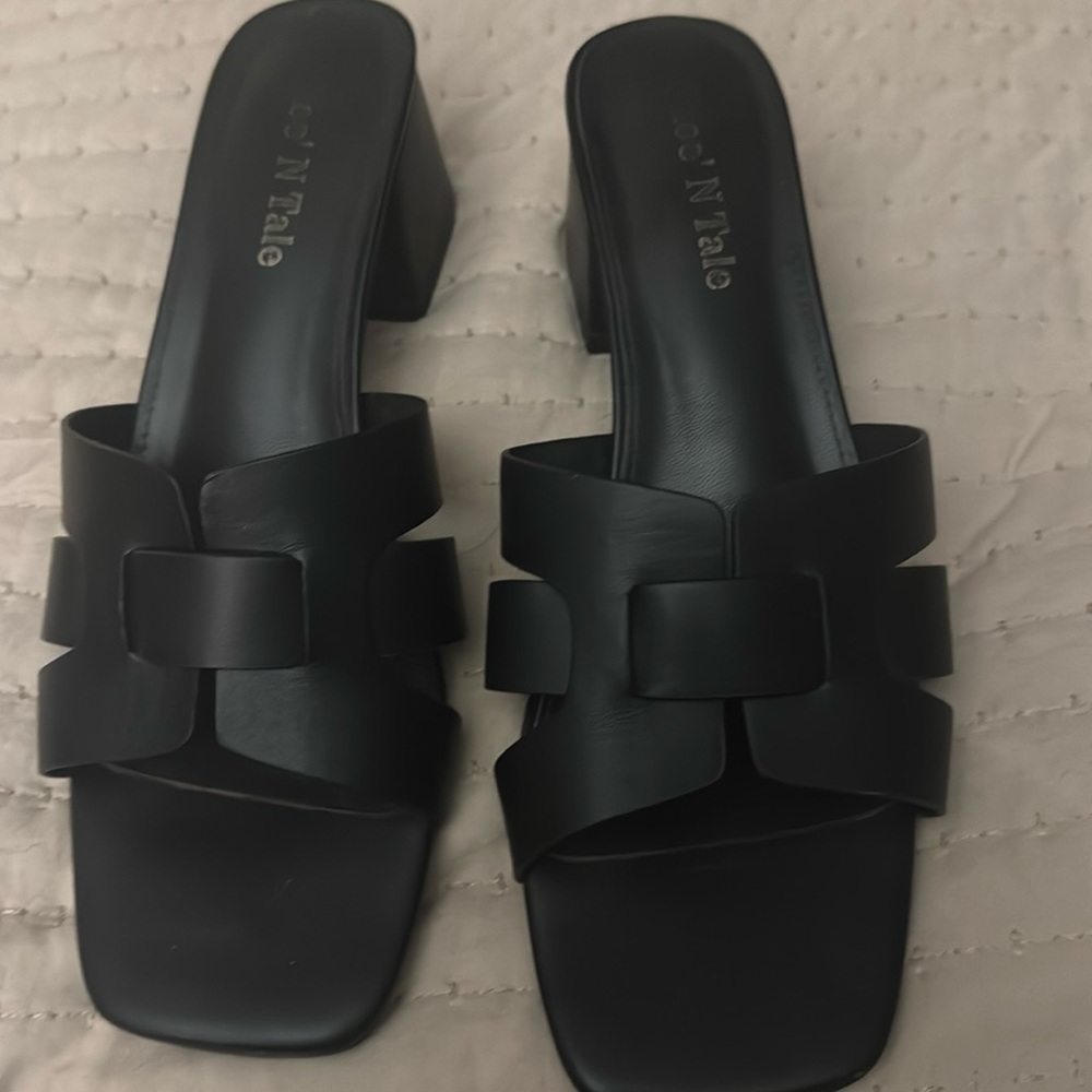 Black trendy slides